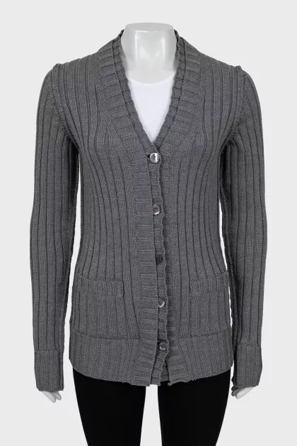 Cardigan with buttons and tag