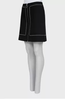 Mini skirt decorated with beads