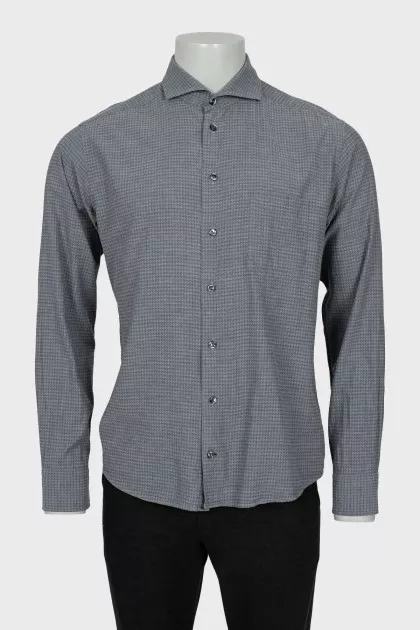 Men's gray shirt with patch pocket