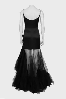 Dress with straps and tulle hem