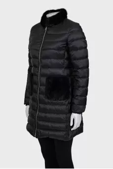Fitted down jacket with fur inserts