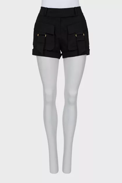 Black shorts with patch pockets