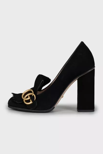 Suede shoes with fringe