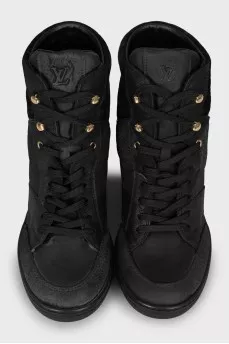 Embossed Wedge Boots