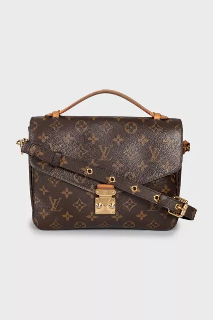 Canvas satchel bag with branded logo