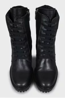 Leather ankle boots with laces and zip