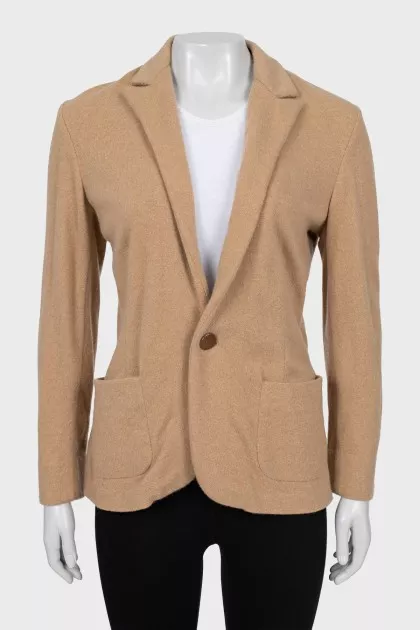 Knitted fitted jacket