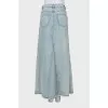 Denim skirt with relief seams