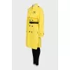 Fitted yellow trench coat with logo