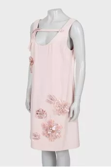 Pink A-line dress with decoration