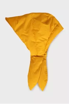 Orange puffy scarf