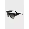 Sunglasses with rhinestones