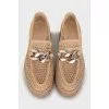 Leather loafers with chunky chain