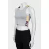 Sports top with a tight fit