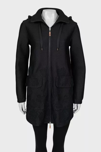Long jacket with perforation