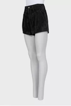 Cropped suede shorts