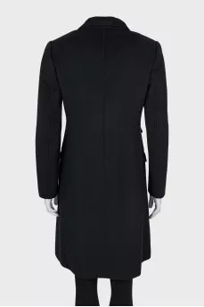 Однобортное пальто с накладными карманами