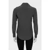 Fitted shirt with buttons