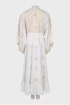 Linen dress with embroidered pattern