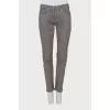 Skinny jeans in grey with tag