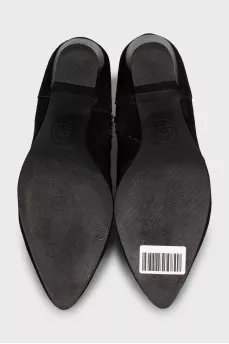 Cowboy boots in black suede