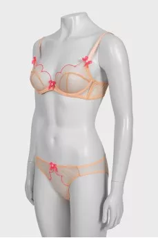 Lorna set with tag