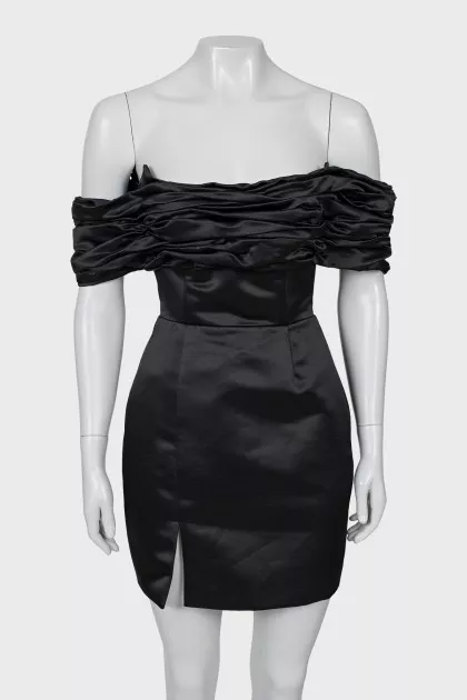 Black Sofi cloth