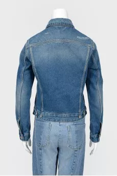 Jeans jacket with embroidery