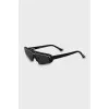 Sunglasses with brand logo