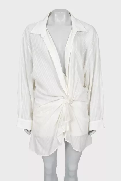 White dress with relief pattern