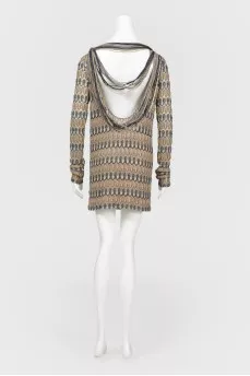 Knitted dress with an open back