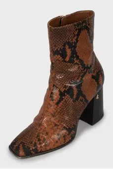 Bryelle ankle boots