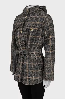 Jacket with hood and belt