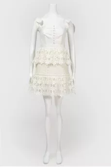 White lace dress