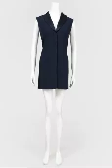 Dress-gylet with seats