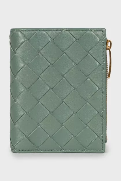 Leather wallet with weave