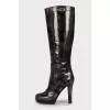 Leather boots with perforation