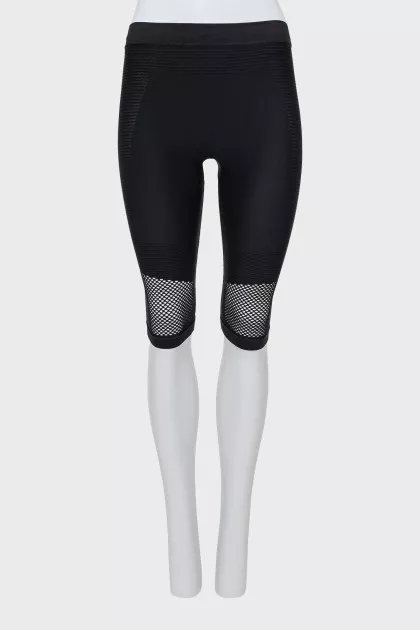 Black cycling shorts with perforation