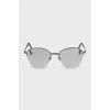 Glasses with metal frames