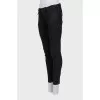 Skinny jeans with relief inserts