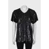 Linen T-shirt decorated with sequins