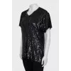 Linen T-shirt decorated with sequins