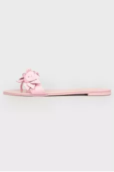 Slipans with flowers
