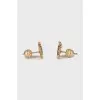 Gold earrings with diamond