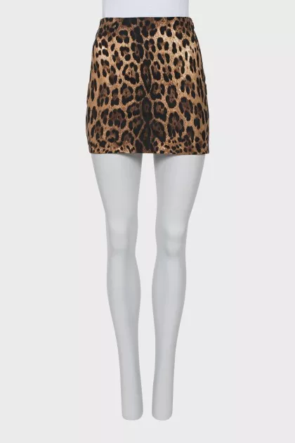 Animal print short skirt with tag