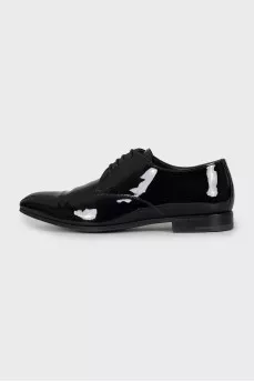 Men's patent leather shoes