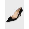 Suede shoes with decorative toes