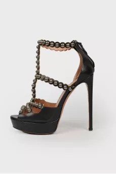 Босоніжки з металевими паєтками