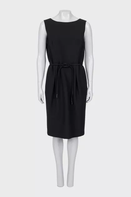 Wool dress with belt