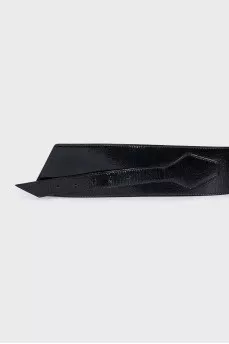 Vintage patent leather belt